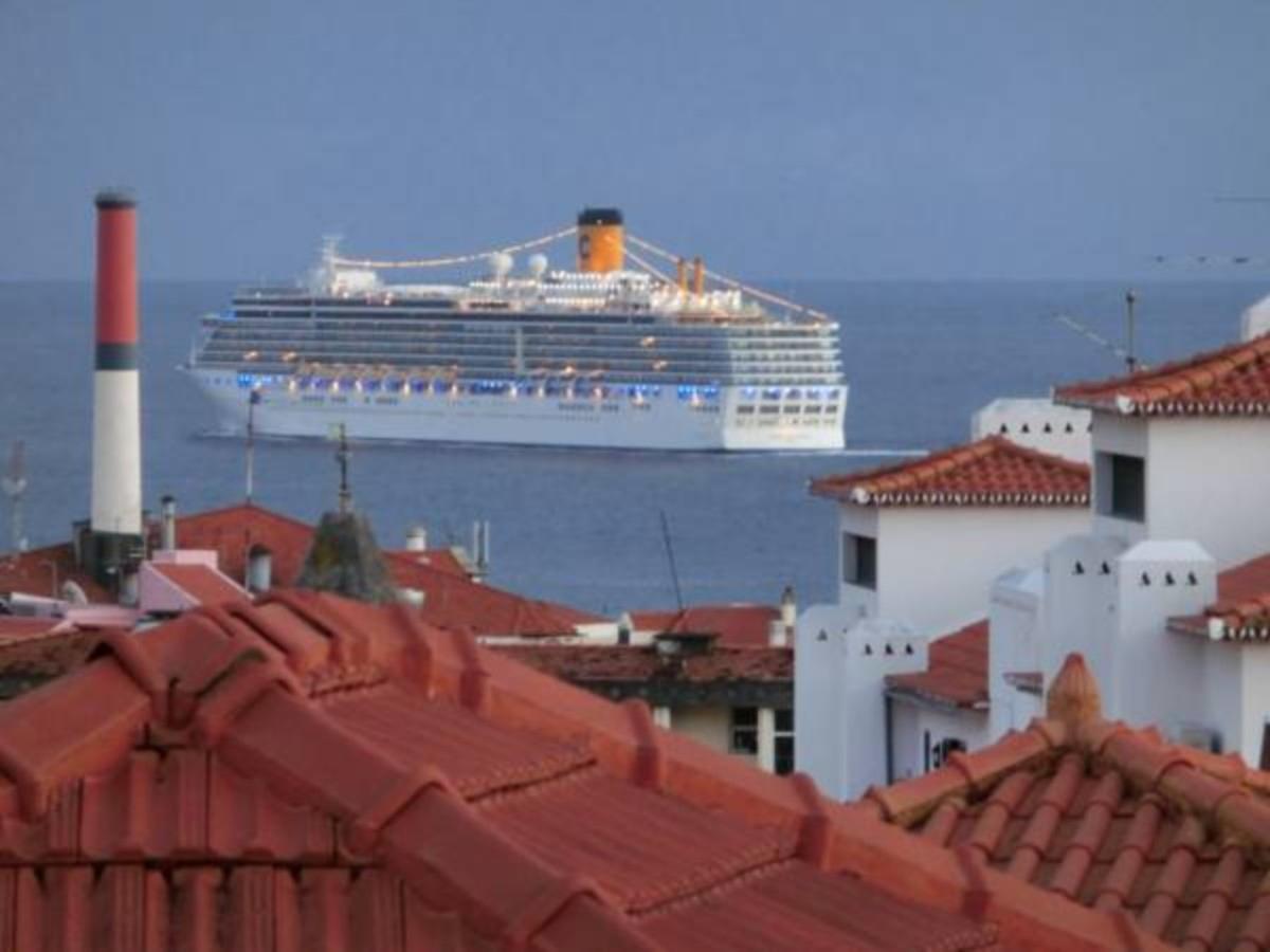 Apartament Ladeira Funchal Center Apartment ภายนอก รูปภาพ